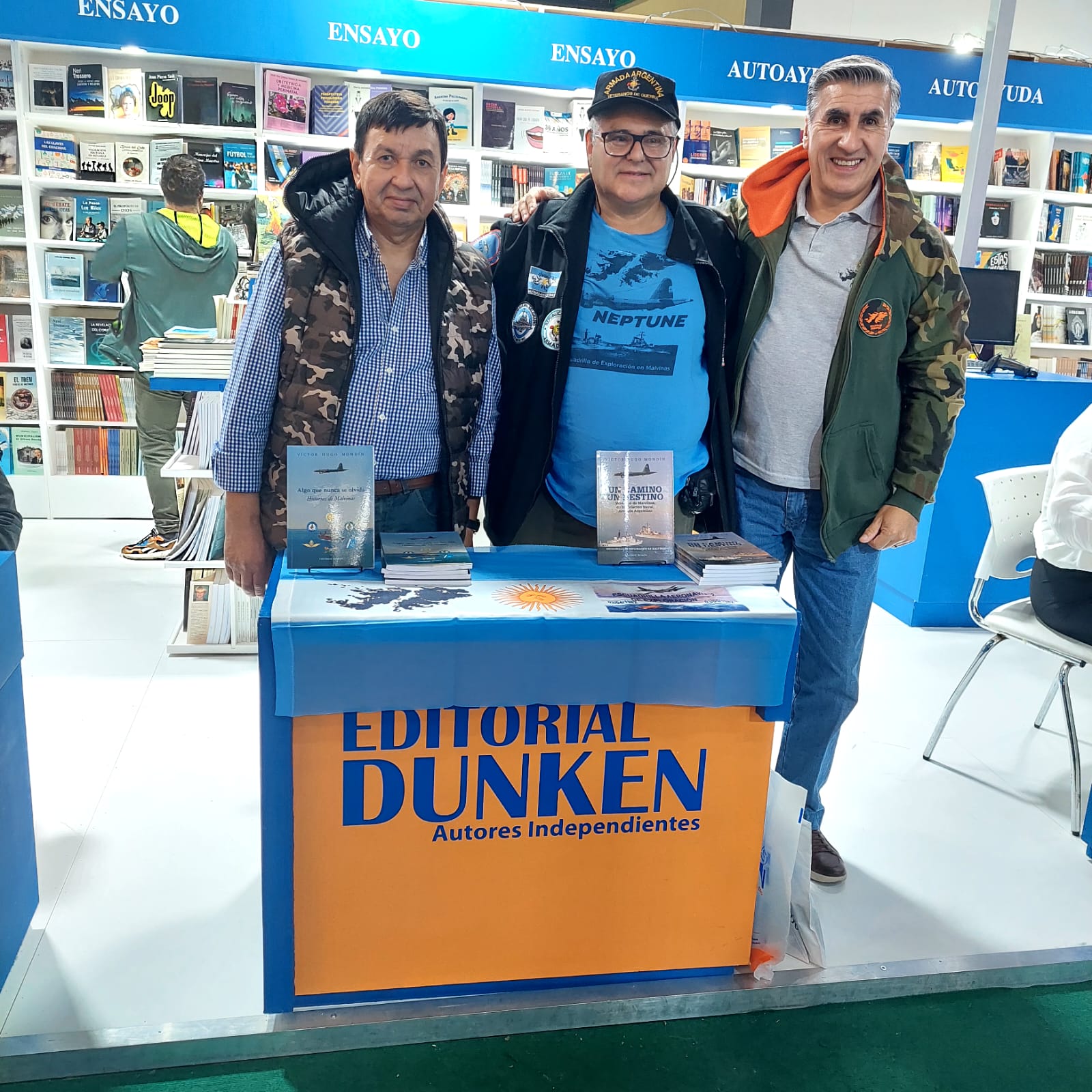 Presentación de mi primer libro Un Camino, Un destino en la Feria del Libro Buenos Aires